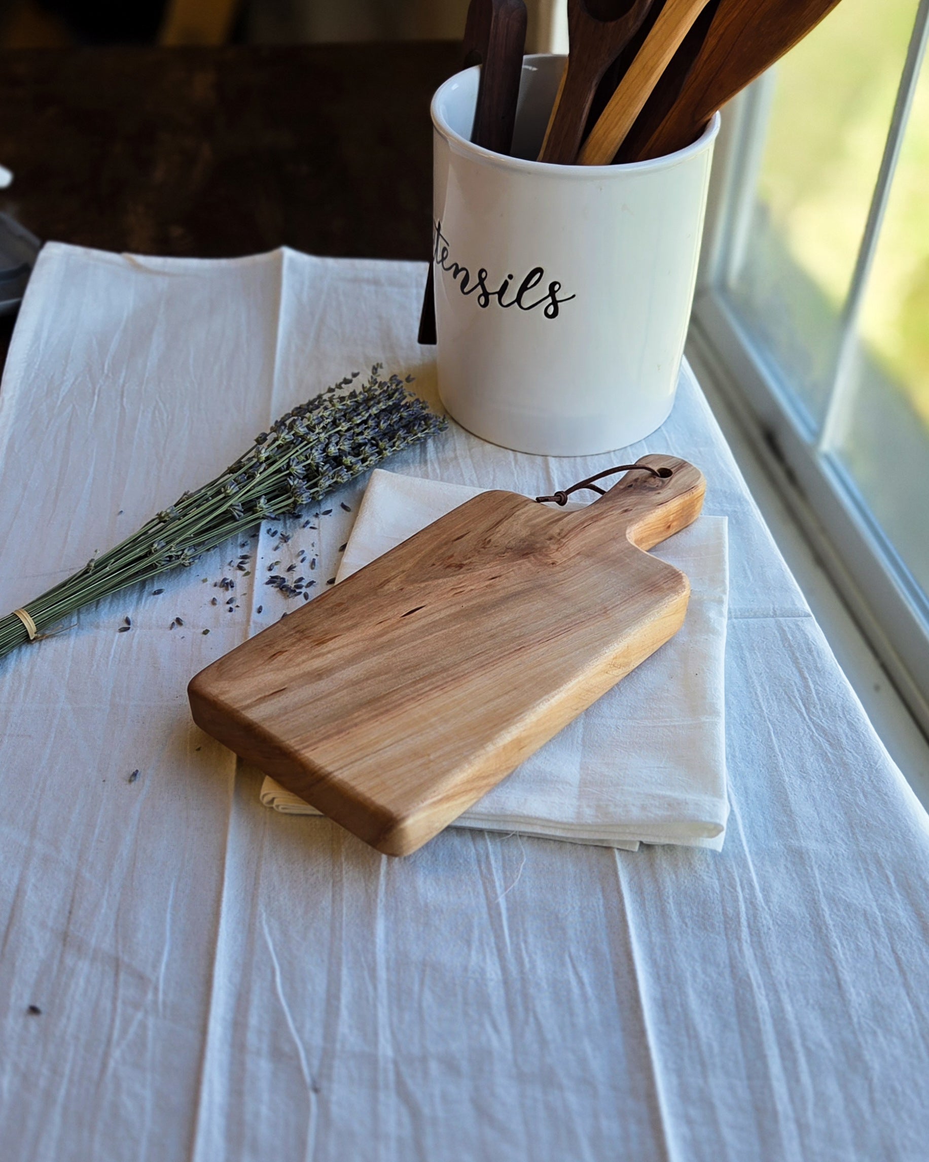 EXCLUSIVE Cutting Board