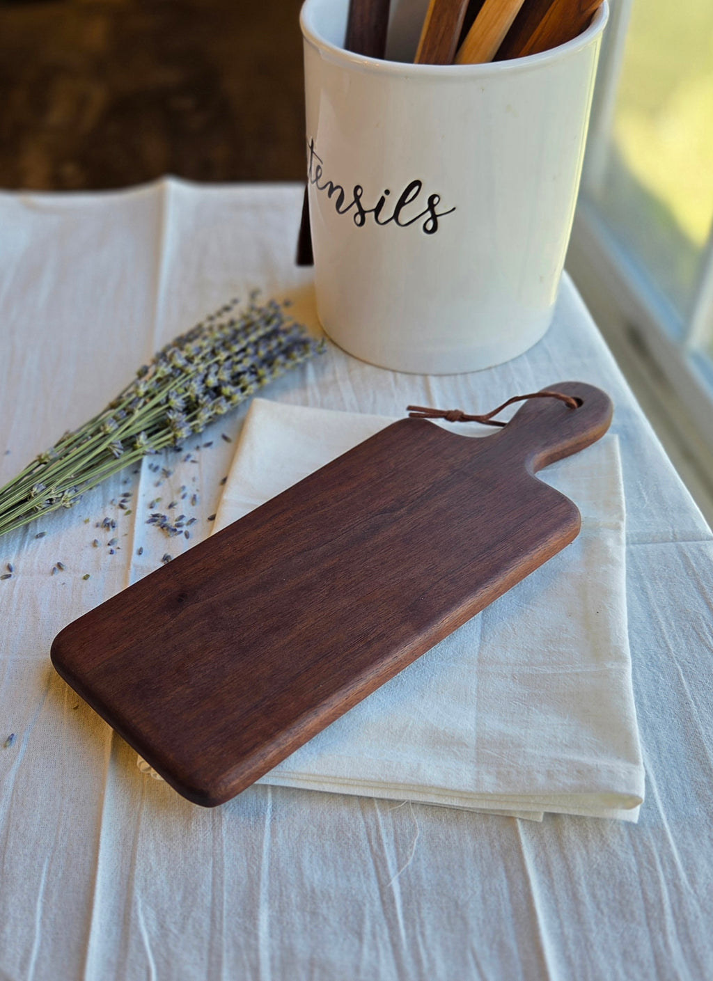 4 1/2 x 9 Cutting Board