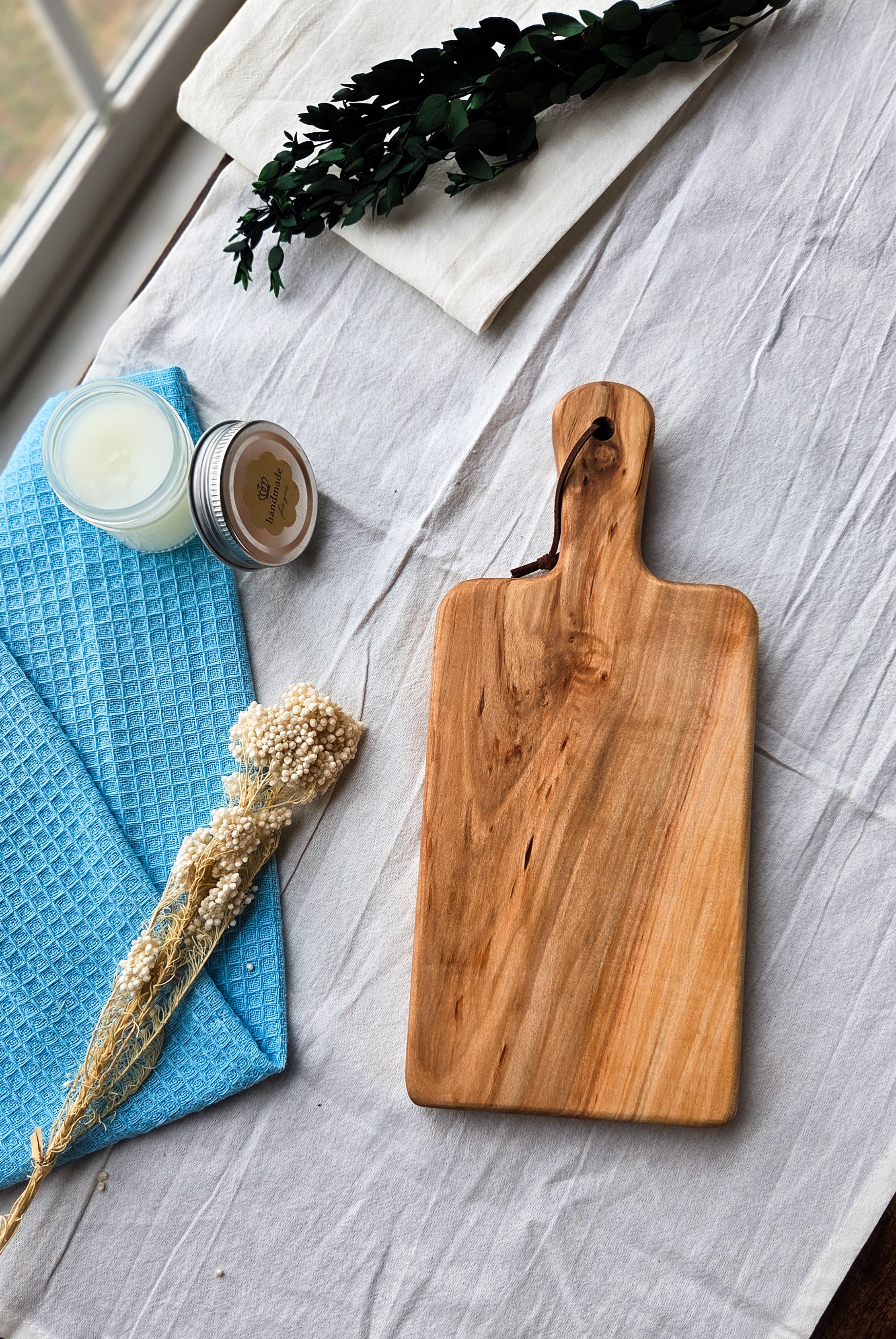 EXCLUSIVE Cutting Board
